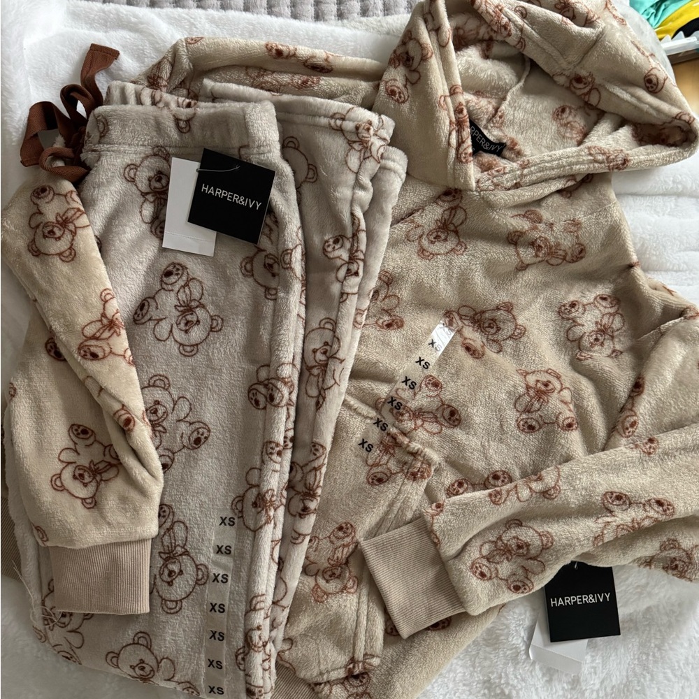 Harper & Ivy Teddy Bear Fleece Cozy Set